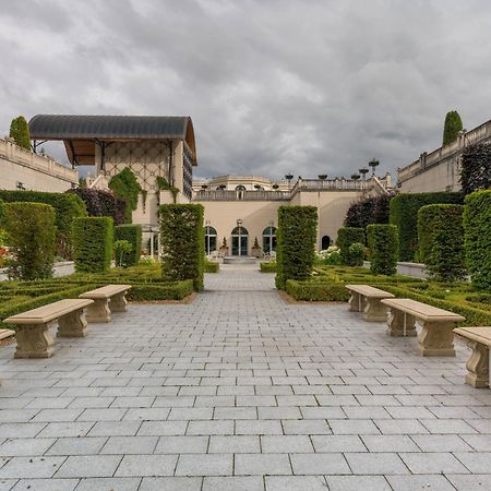 فندق باورسكورت، أوتوغراف كوليكشن® إنيسكري المظهر الخارجي الصورة The gardens of the Aga Khan Museum