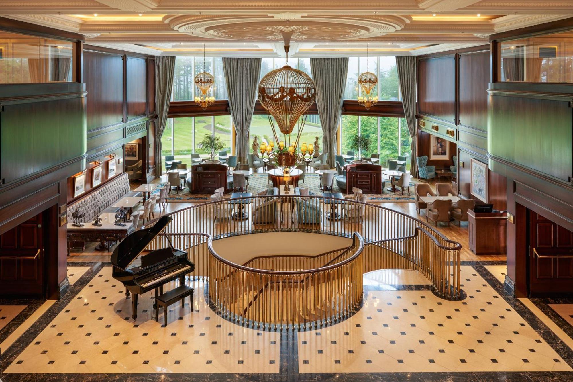 فندق باورسكورت، أوتوغراف كوليكشن® إنيسكري المظهر الخارجي الصورة The lobby of the hotel