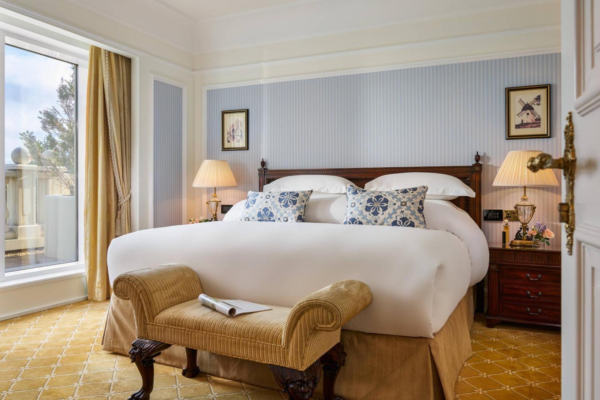 فندق باورسكورت، أوتوغراف كوليكشن® إنيسكري المظهر الخارجي الصورة A bedroom at the hotel